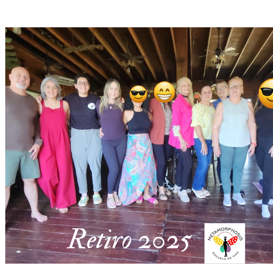 Retreat participants group photo at Metamorphosis retreat